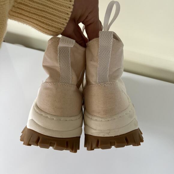 Skechers Shoes Womens Size 8.5 White Canvas High Top Lug Gum Sole Chunky 177243 - Picture 7 of 10